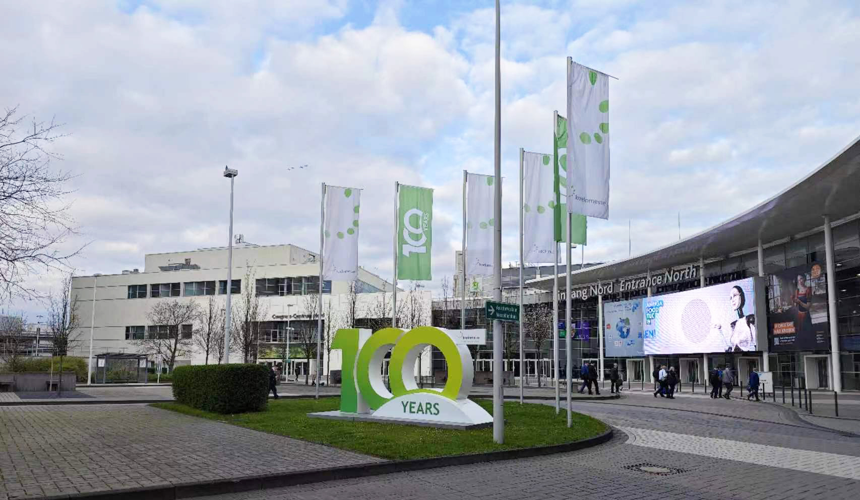 1a72574a-f544-4d92-a68f-54f954a1a259