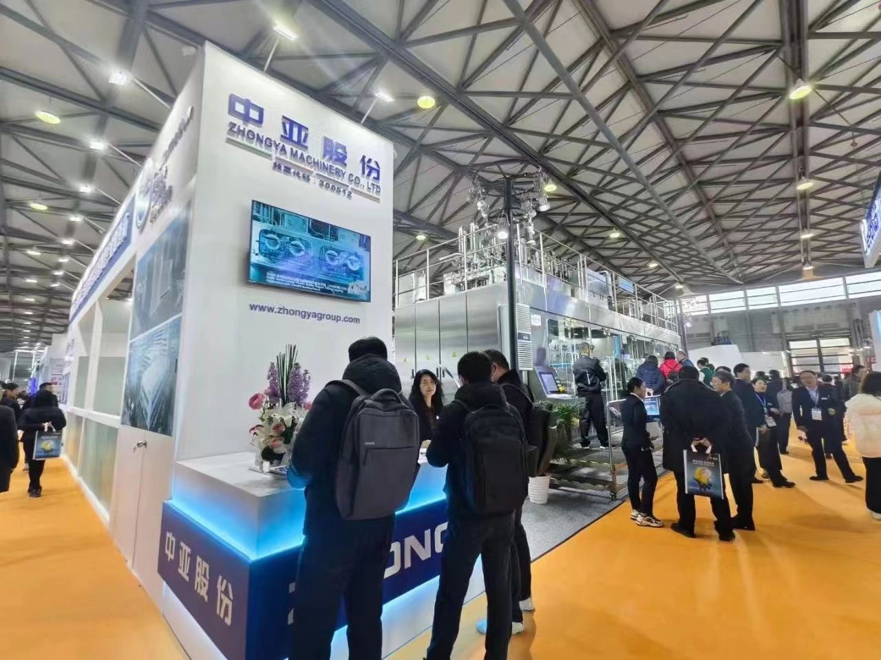 aabe8100-1b19-4cae-b52d-f54da3c5a340