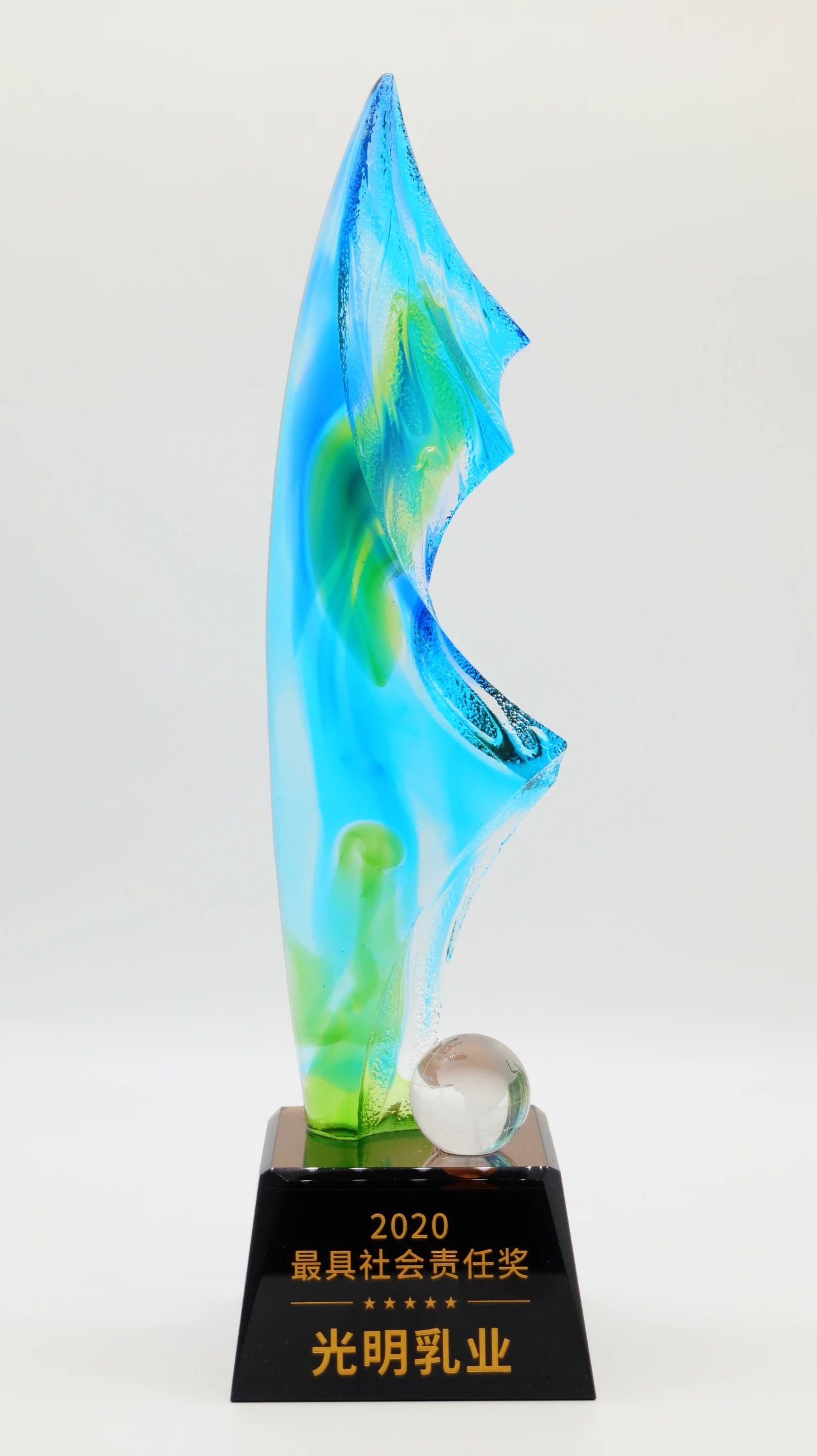 fc43a78a-e033-4171-bb20-438fa6b383af